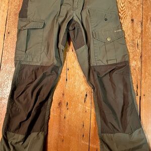 Fjallraven Men's Cargo Pants - Olive and Dark Brown
